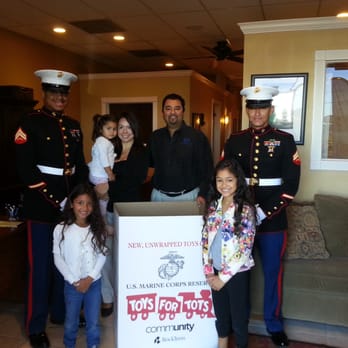 Vince Herrera - Summit Partners Insurance Services - The Herrera clan pitching in - Home & Rental Insurance Near Me - Temecula, California Vince Herrera - Summit Partners Insurance Services - The Herrera clan pitching in - Home & Rental Insurance Near Me - Temecula, California