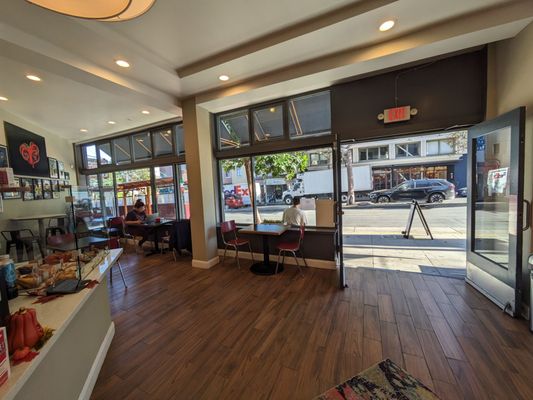 Compton’s Coffee House by null