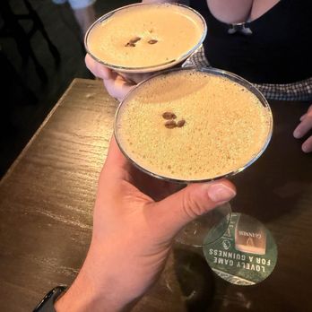 Eebee's Corner Bar - Beer Bar Near Me - Washington, DC, District of Columbia