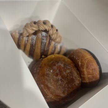 Bonrue Bakery - Bakeries Near Me - Springdale , Utah