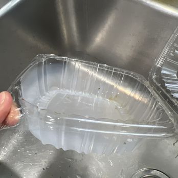 Papa Thai Chef - Melted cold food container the restaurants places HOT FOOD into which melted and made the food inedible!!! - Thai Near Me - Bloomfield, New Jersey