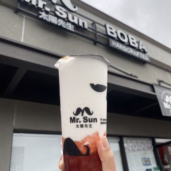 Mr Sun Tea - Mr. Sun Strawberry - Juice Bars & Smoothies Near Me - Fremont, California