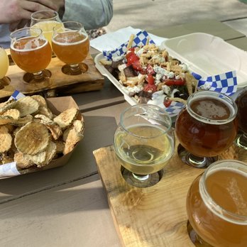 Holidaily Brewing - Breweries Near Me - Golden, Colorado