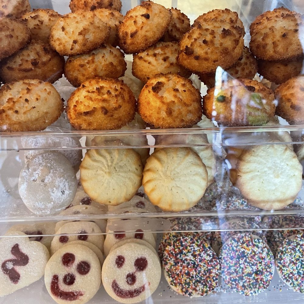 Champis Bakery - Bakeries Near Me - Avondale, Arizona