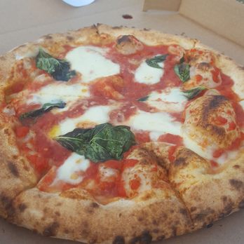 Piatto Pizzeria + Enoteca - Margherita - Pizza Near Me - Cavendish, Prince Edward Island Piatto Pizzeria + Enoteca - Margherita - Pizza Near Me - Cavendish, Prince Edward Island