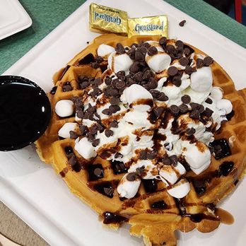 Icki Sticki - S'mores waffle - Coffee & Tea Near Me - Madison, Wisconsin