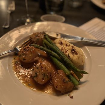 Firehouse Bistro - Pan Seared Scallops - French Near Me - Woodside, California