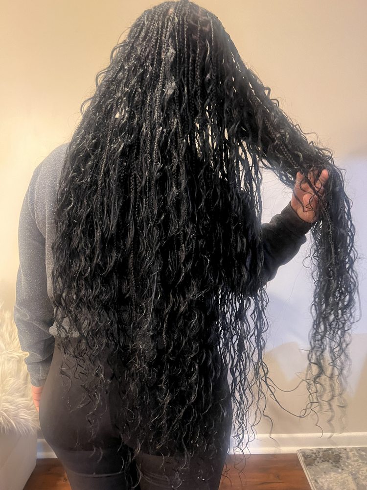 Kanialuxury Hair Logo