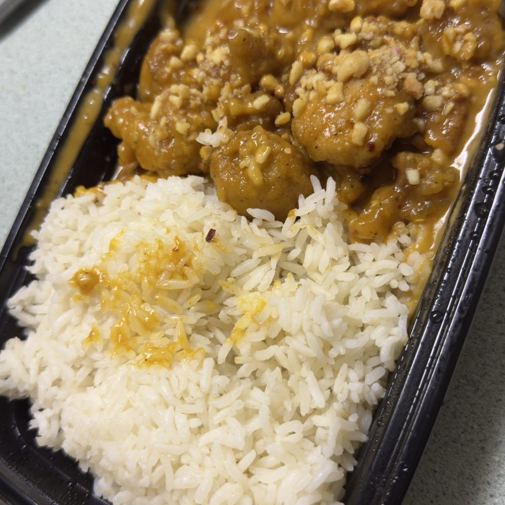 Tin Drum Asian Kitchen - Bangkok Sweet Chili Curry. The flavor was terrible. - Pan Asian Near Me - Pooler, Georgia Tin Drum Asian Kitchen - Bangkok Sweet Chili Curry. The flavor was terrible. - Pan Asian Near Me - Pooler, Georgia