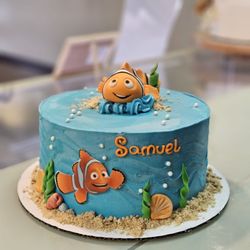 Artesano Bake Shop - Custom cake