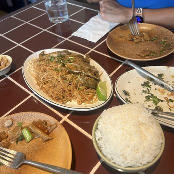 Dalah - Thai Near Me - Pasadena, California
