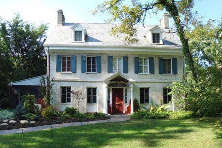 Arthur Morgan House Bed & Breakfast by null