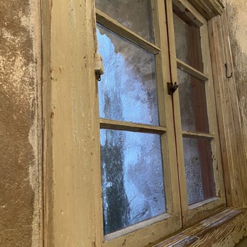 Rathskeller Bistro - Underground window - New American Near Me - Fredericksburg, Texas
