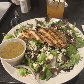 Market Cross Pub - Cranberry Pecan Chicken Salad - American Near Me - Carlisle, Pennsylvania Market Cross Pub - Cranberry Pecan Chicken Salad - American Near Me - Carlisle, Pennsylvania