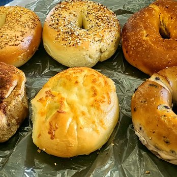 Skip's Bageldeli - 6 pack assorted bagels - Delis Near Me - Cincinnati, Ohio