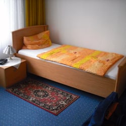 Hotel City West