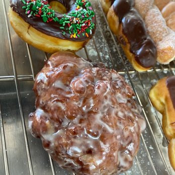 Primi Donuts - Apple fritter - Donuts Near Me - Dana Point, California