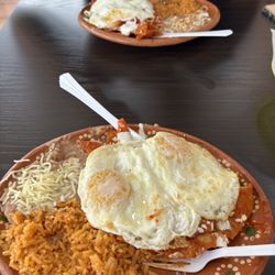 La Taqueria - Chilaquiles plate rojo was really good