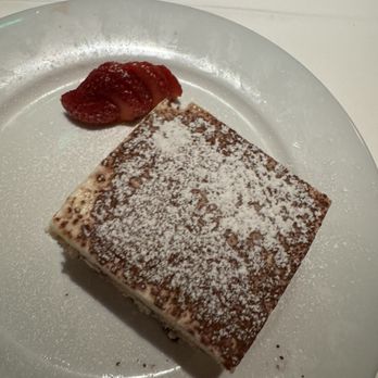 Basilico Ristorante - Tiramisu - Italian Near Me - Doral, Florida Basilico Ristorante - Tiramisu - Italian Near Me - Doral, Florida