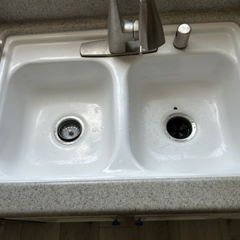 Odorless Bathtub Refinishing - Probably a 20-year old sink, dingy and chipped. - Refinishing Services Near Me - San Diego, California Odorless Bathtub Refinishing - Probably a 20-year old sink, dingy and chipped. - Refinishing Services Near Me - San Diego, California