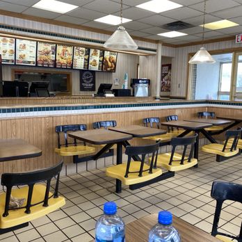 KFC - Blast from the past dining area - Chicken Wings Near Me - Fergus, Ontario KFC - Blast from the past dining area - Chicken Wings Near Me - Fergus, Ontario