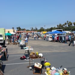 Ventura Fair Grounds Wednesday Swap Meet - One of the rows of vendors mid-day on a Wednesday.