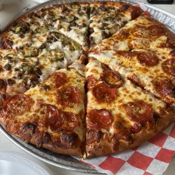 YaYa's Pizza Palace - Half beef and jalapeño and half pepperoni - Pizza Near Me - Sardis City, Alabama