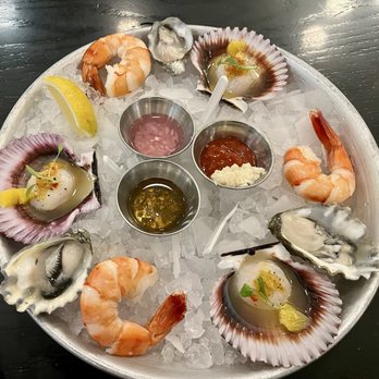 Fishwives - Shrimp, Peruvian Scallops and Kumamoto Oysters - Seafood Near Me - Pasadena, California
