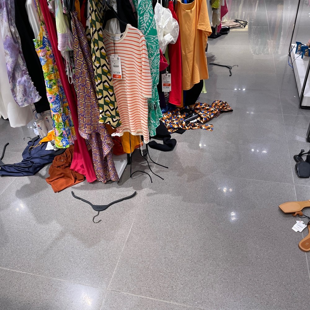 ZARA - Disheveled - Women's Clothing Near Me - Troy, Michigan