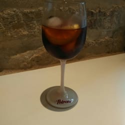 Badiana Tapas - Vermú Petroni