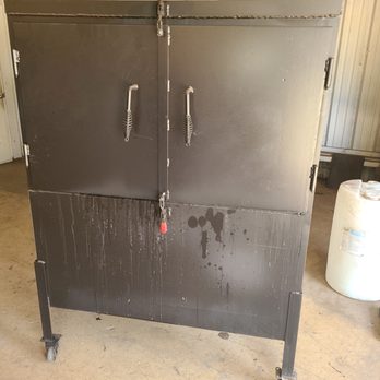 Lammie Q BBQ - the inside of a metal cabinet - Barbeque Near Me - Plano, Texas Lammie Q BBQ - the inside of a metal cabinet - Barbeque Near Me - Plano, Texas