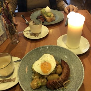 Hamilton's Of Stockbridge - Pubs Near Me - Edinburgh, EDH