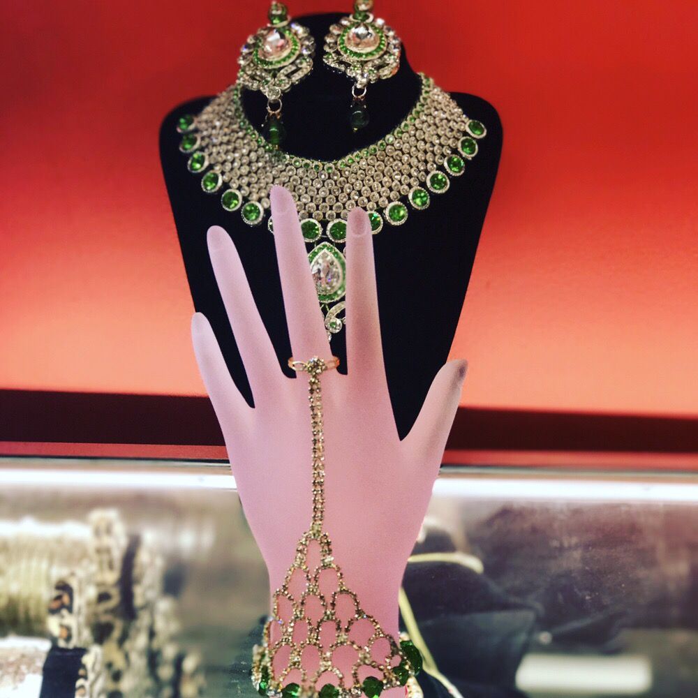 BIBA EYEBROW THREADING AND INDIAN BEAUTY SALON Updated October 2024