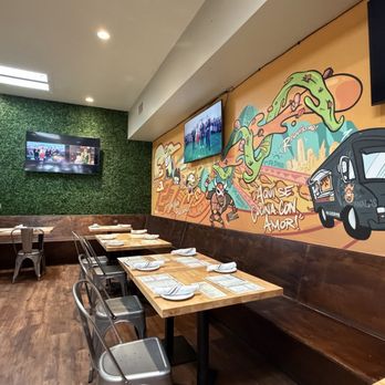 Lomo Libre Cantina - Inside , fun colorful mural - Peruvian Near Me - San Francisco, California