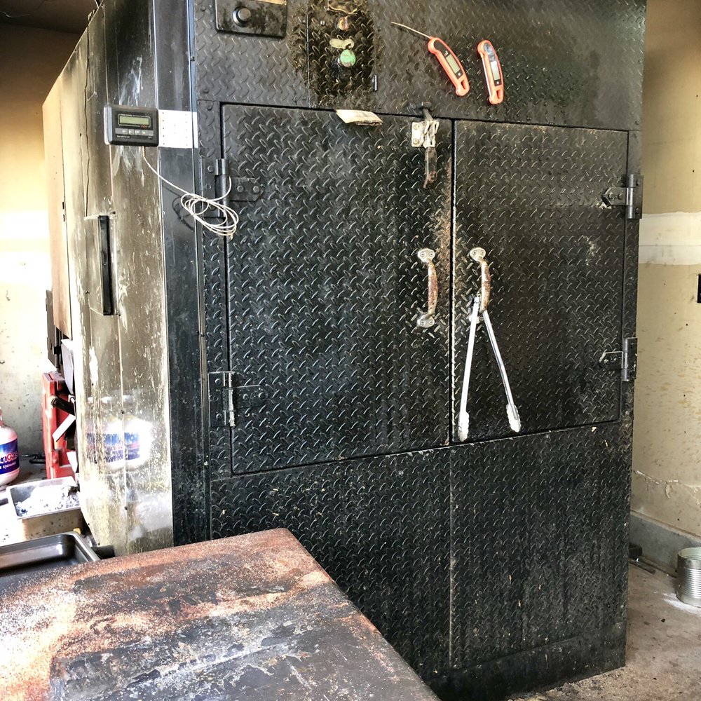 J & L BBQ - They have the gear but can't deliver on the promise. - Barbeque Near Me - Snohomish, Washington J & L BBQ - They have the gear but can't deliver on the promise. - Barbeque Near Me - Snohomish, Washington