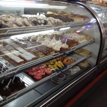 La Gran Via Bakery - Cookies & Pastries - Bakeries Near Me - Brooklyn, New York