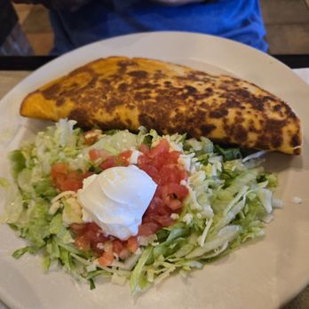 La Parrilla Mexican Restaurant - Birrata quesadilla - Mexican Near Me - McDonough, Georgia La Parrilla Mexican Restaurant - Birrata quesadilla - Mexican Near Me - McDonough, Georgia