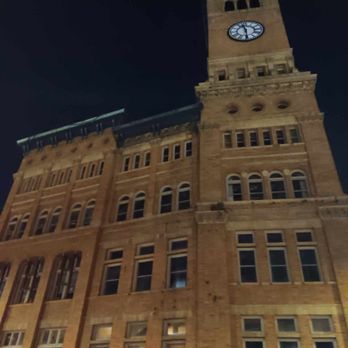 Pretty Gritty Tours - Walking Tours Near Me - Tacoma, Washington