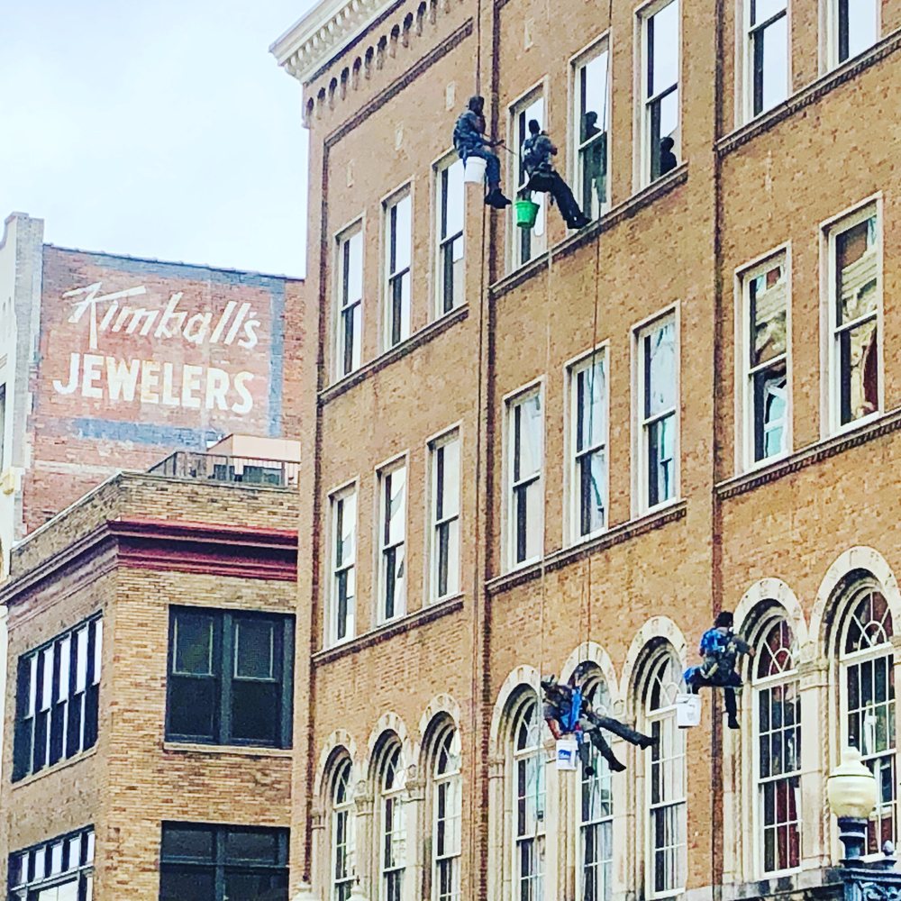 APEX WINDOW CLEANING Updated August 2024 7636 Chapman Hwy, Knoxville, Tennessee Window