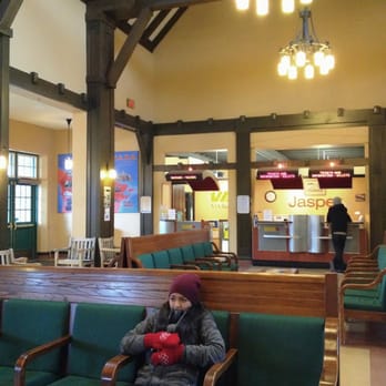 Jasper VIA Train Station - Transportation Near Me - Jasper, Alberta
