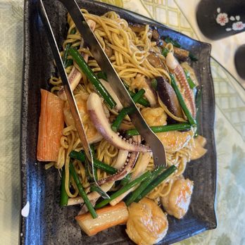 Ye’s Seafood House - Seafood stir fry- delicious - Seafood Near Me - Ellicott City, Maryland