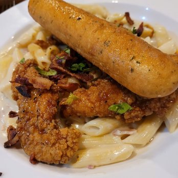 Applebee's Grill + Bar - Honey pepper chicken tenders - American Near Me - York, Nebraska
