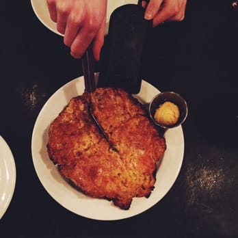 Crosby's Kitchen - Cornbread skillet - American Near Me - Chicago, Illinois Crosby's Kitchen - Cornbread skillet - American Near Me - Chicago, Illinois