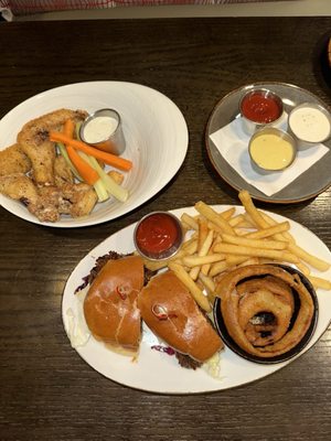 Hangar 18 Bar + Kitchen by null