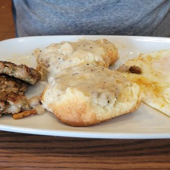 Another Broken Egg Cafe - Biscuits and gravy. Also came with potatoes - Breakfast & Brunch Near Me - Pembroke Pines, Florida