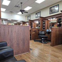 Roosters Men's Grooming Center