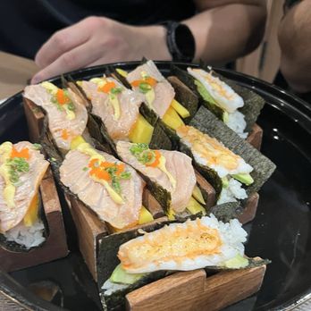 Nikko Sushi Izakaya - Hand roll - Izakaya Near Me - Chicago, Illinois