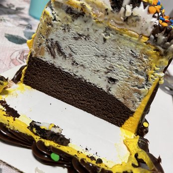 Baskin Robbins - Mint Chip Chocolate Ice Cream Cake. - Ice Cream & Frozen Yogurt Near Me - San Leandro, California