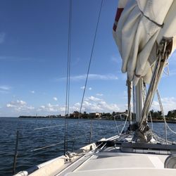 Sara-Bay Sailing Charter and School