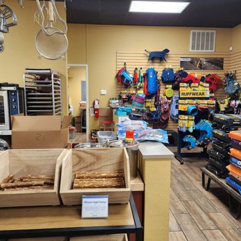 Drooly's Dog Bakery - Pet Stores Near Me - Bentonville, Arkansas Drooly's Dog Bakery - Pet Stores Near Me - Bentonville, Arkansas